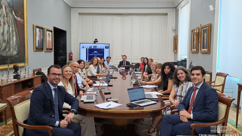 El Tribunal de Cuentas organiza una reunión con los representantes de los principales bancos de España