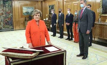 La Presidenta del Tribunal de Cuentas, Enriqueta Chicano Jávega, promete el cargo ante Su Majestad el Rey D. Felipe VI. El acto se celebró el día 22 de noviembre 2021 en el Palacio de La Zarzuela. © Casa de S.M. el Rey.