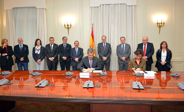Acto de firma del convenio TCU-CGPD Acto de firma del convenio TCu-CGPD