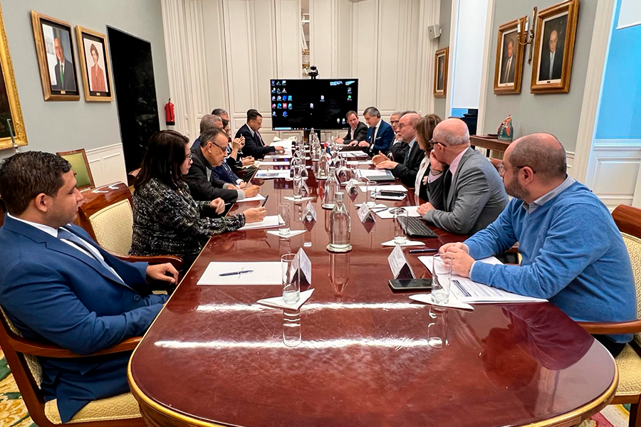 Visita del Gobierno de la República Dominicana y del Banco Interamericano de Desarrollo Visita del Gobierno de la República Dominicana y del Banco Interamericano de Desarrollo